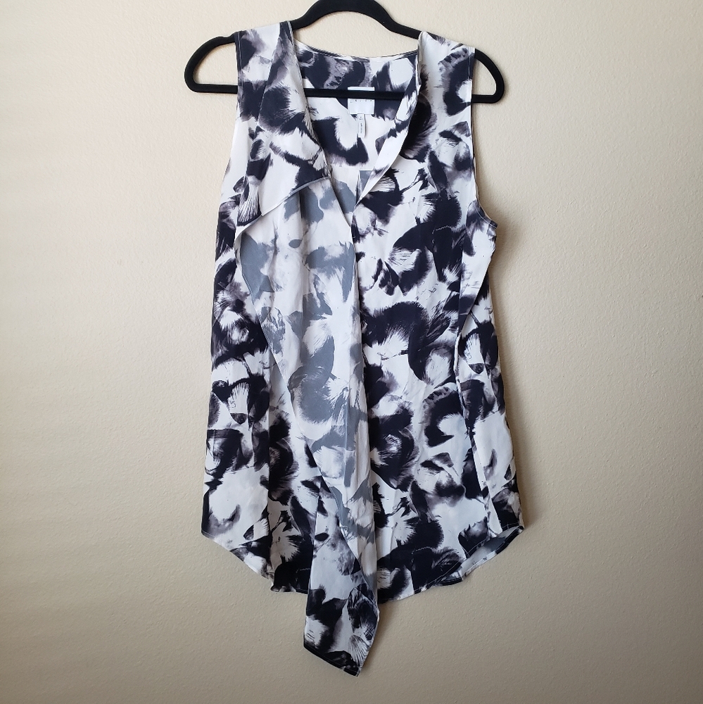 Leith Silk Sleeveless Front Ruffle Top Size: Medium
